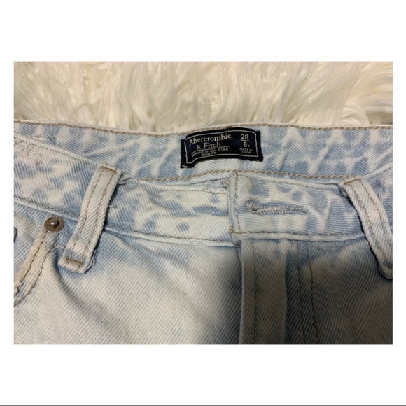 Abercrombie High Waisted Jean Shorts - Picture 2 of 3